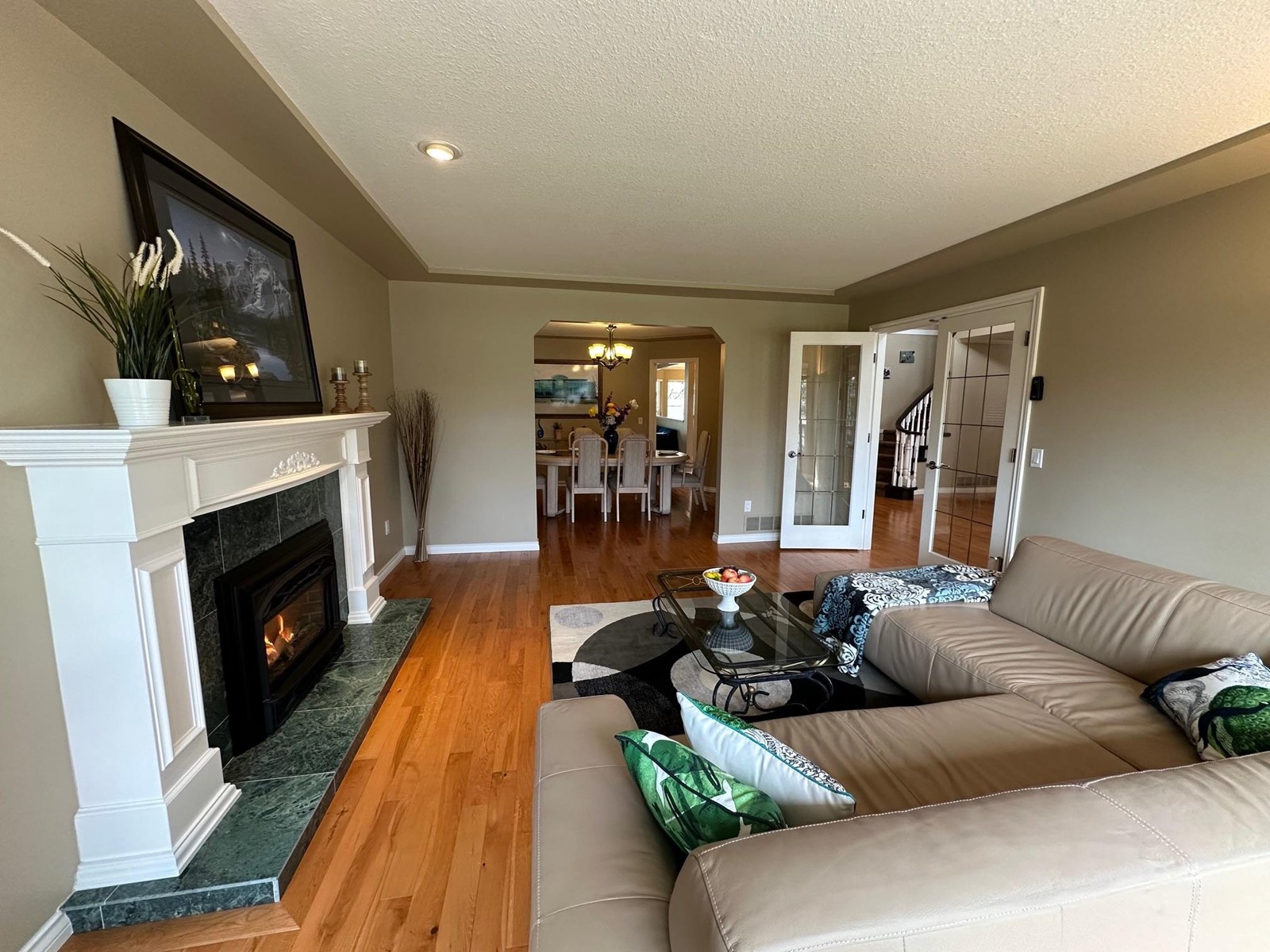 Photo 10 of 14897 22 Avenue, Surrey BC