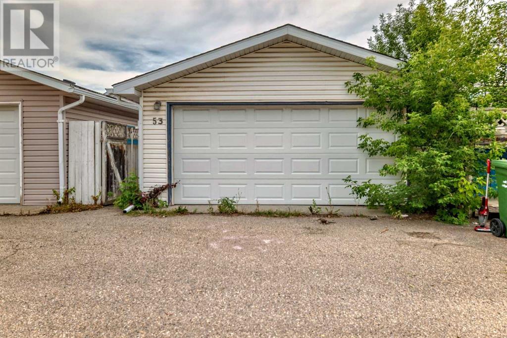 Single Family House for Sale in  Millrise Mews SW Millrise Calgary 