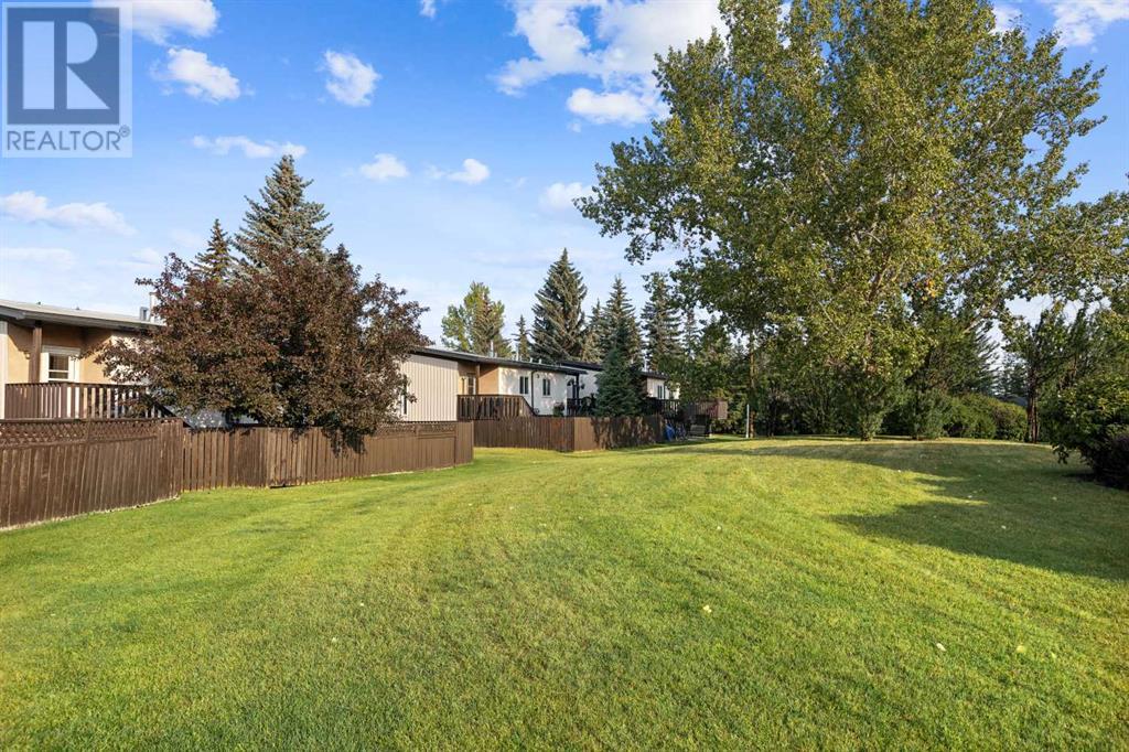 Single Family House Bi-level for Sale in  Oaktree Lane SW Oakridge Calgary 