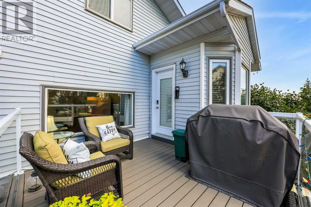 Single Family House for Sale in  Millrise Drive SW Millrise Calgary 