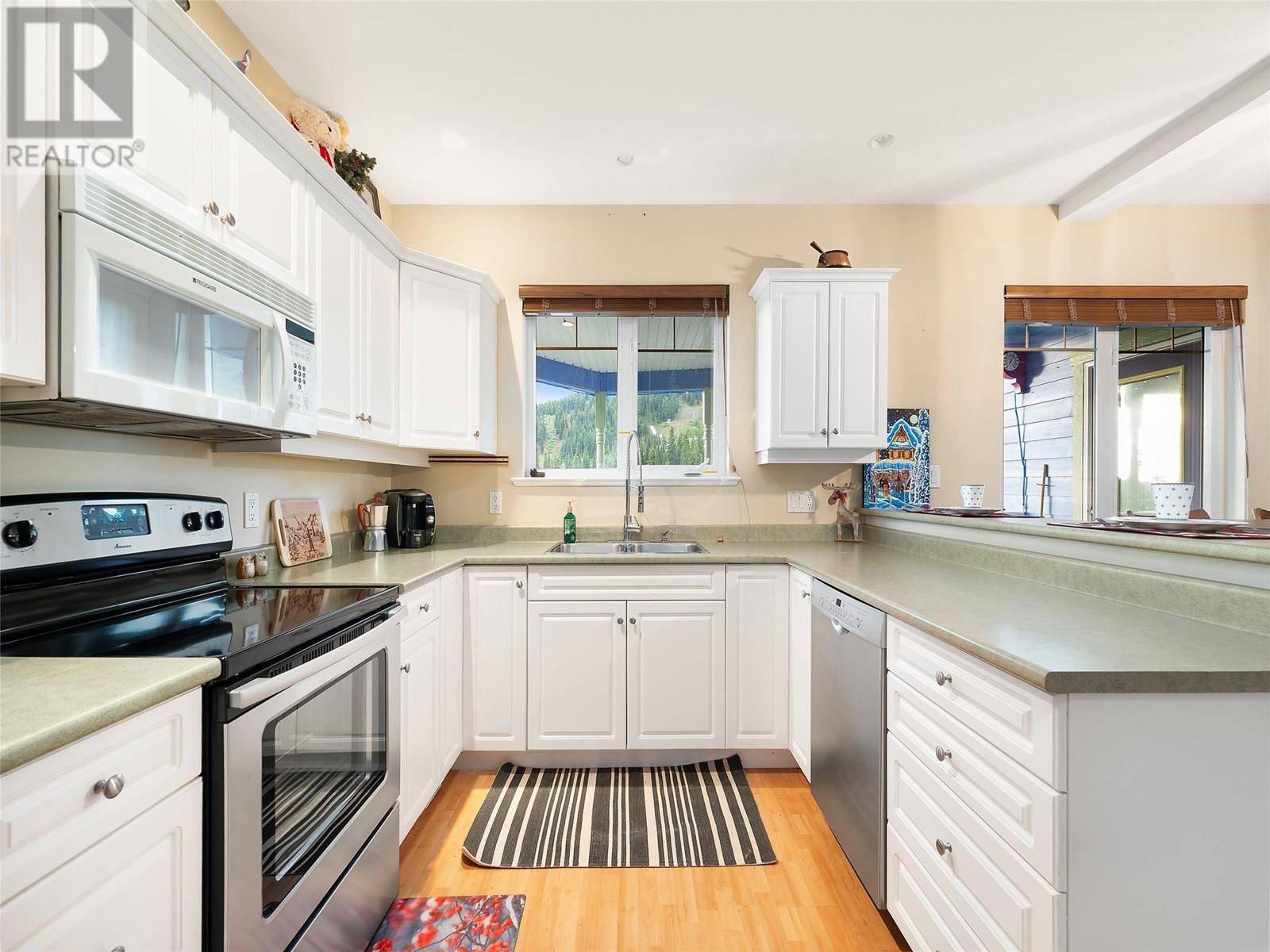 415 Silver Queen Road Unit# 2, Silver Star
