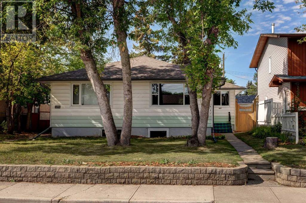 Single Family House Bungalow for Sale in   Street SW Spruce Cliff Calgary 