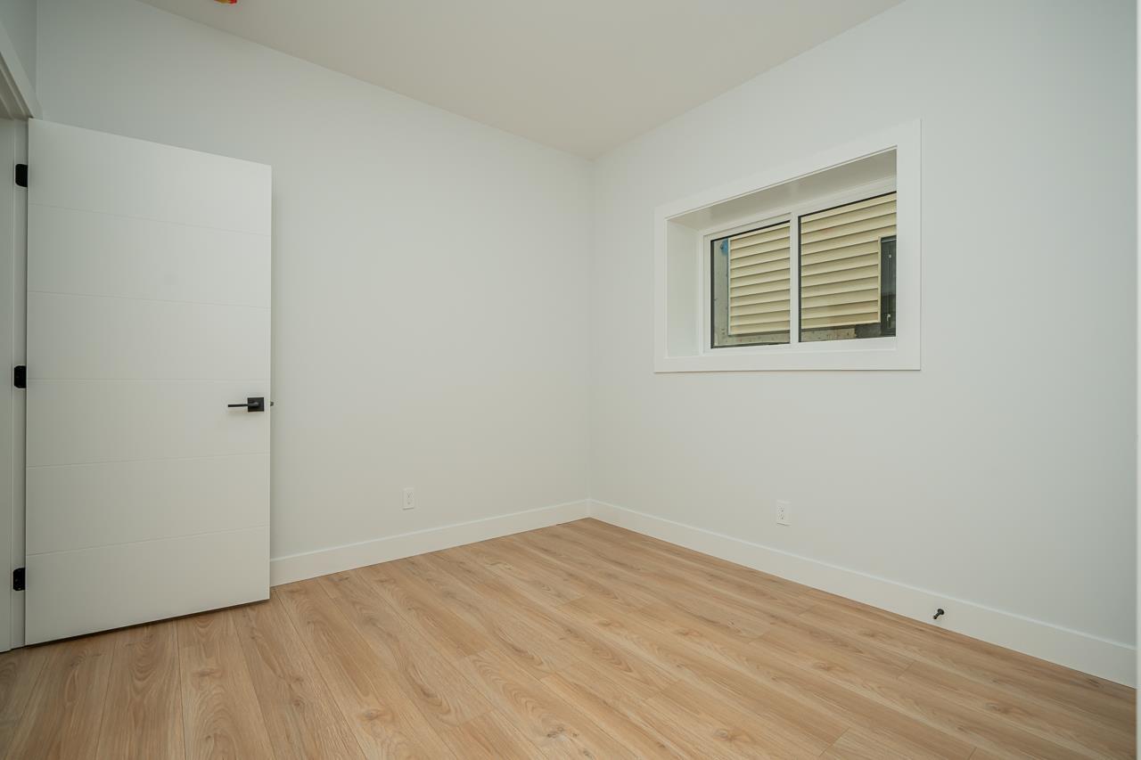 2575 TERMINAL COURT, Abbotsford real estate listing R2925655