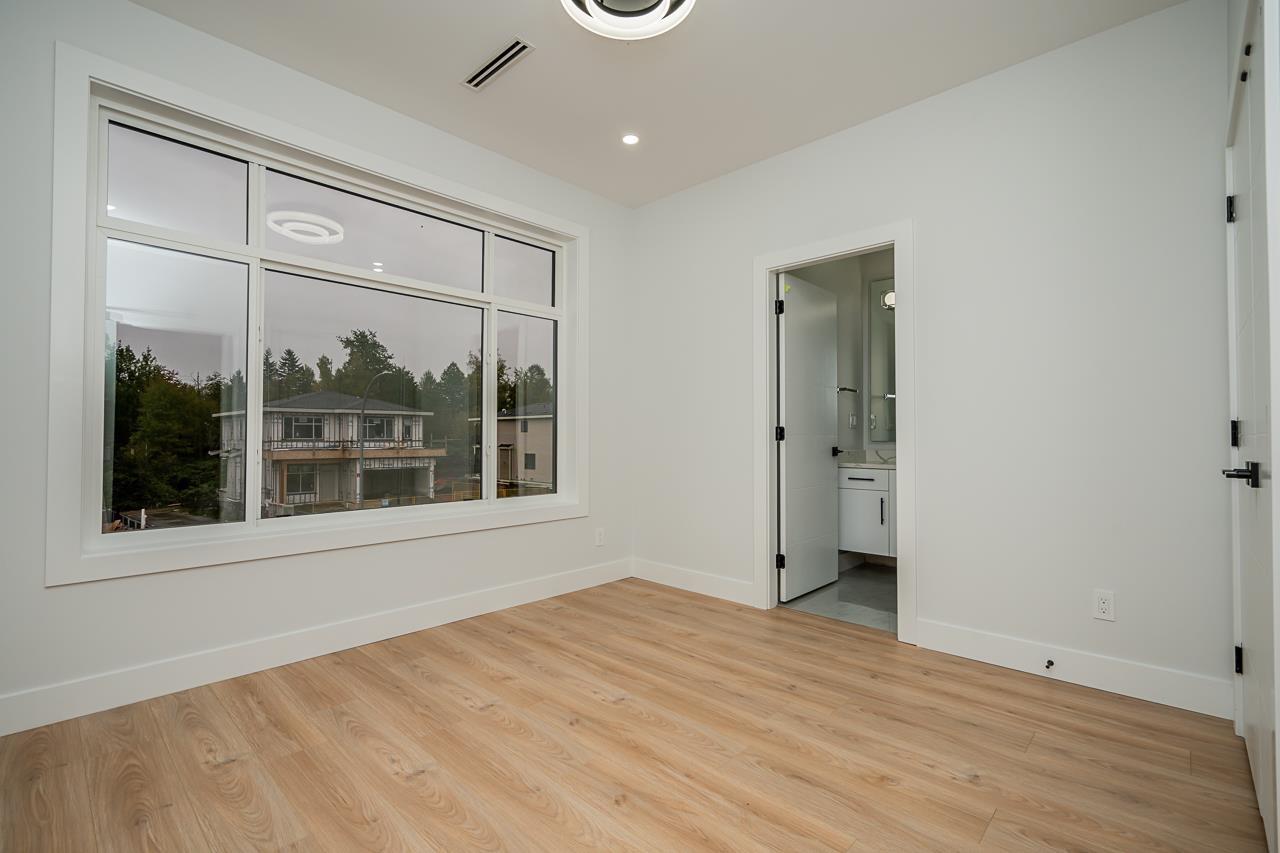 2575 TERMINAL COURT, Abbotsford real estate listing R2925655