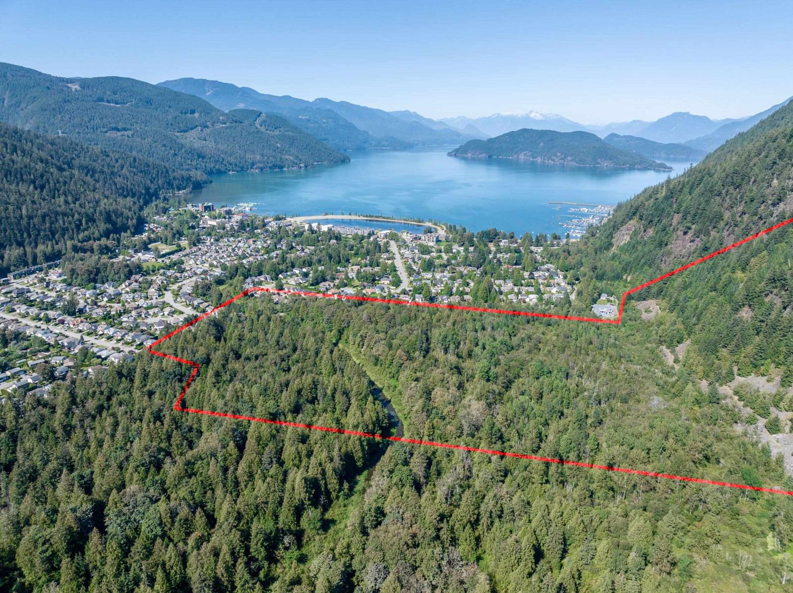 MCCOMBS DRIVE, Harrison Hot Springs, Harrison Hot Springs