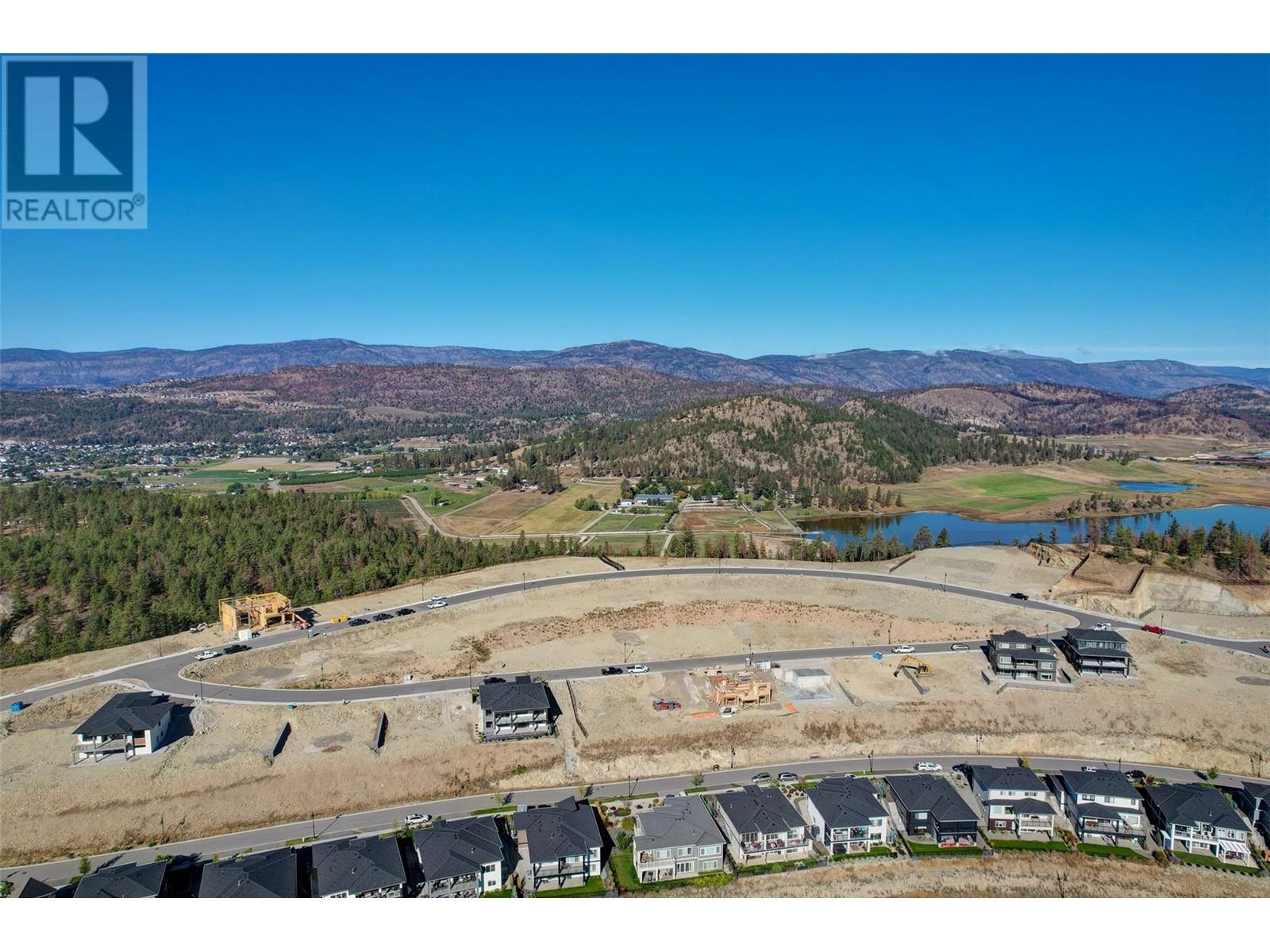 Photo 2 of 679 Kingswood Terrace Lot 64, Kelowna BC
