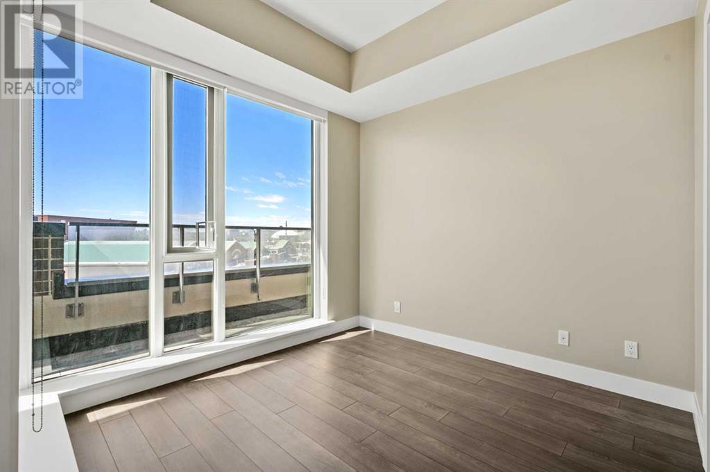 Single Family House High rise for Sale in    Street SE Beltline Calgary 