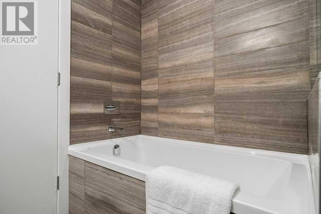 Single Family House High rise for Sale in    Street SE Beltline Calgary 