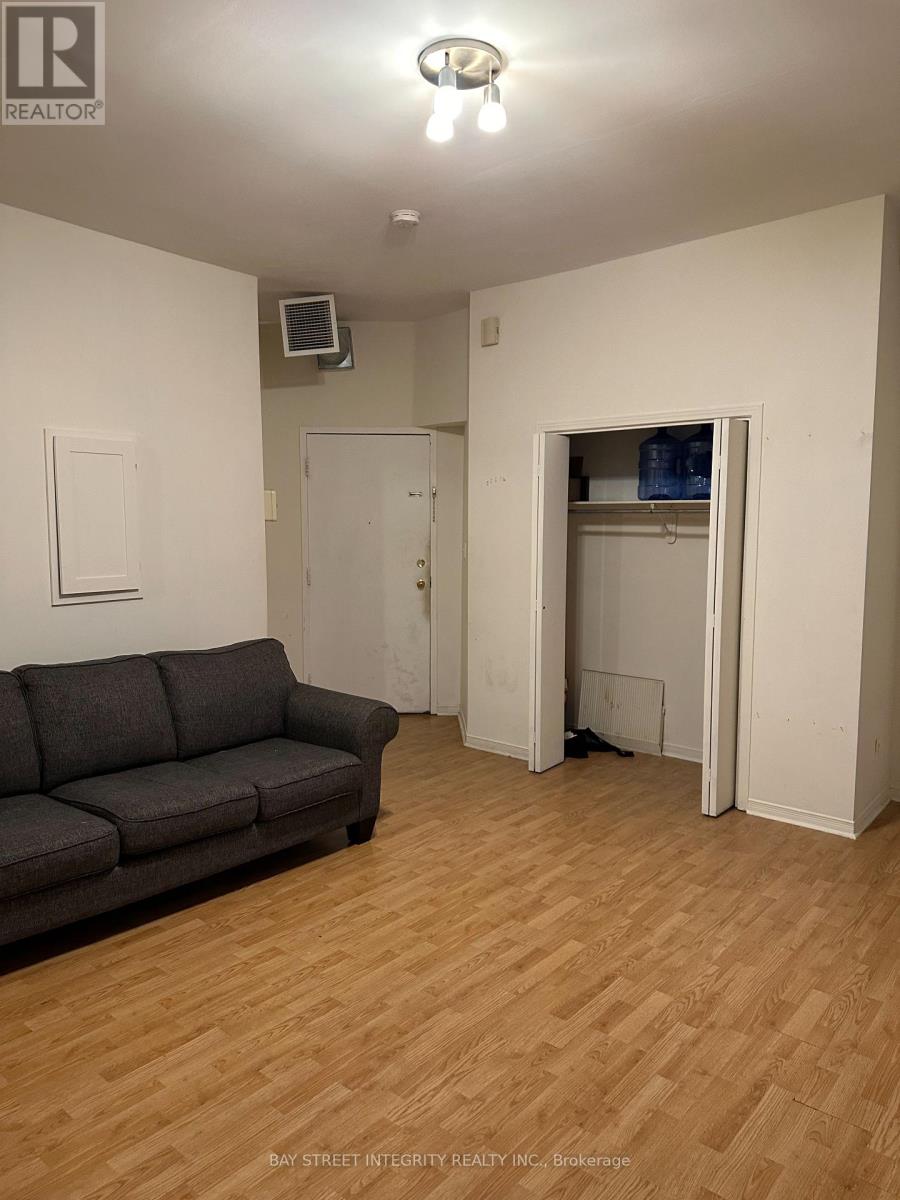 Photo 13 of 2 88 Colborne St Street, Brantford ON