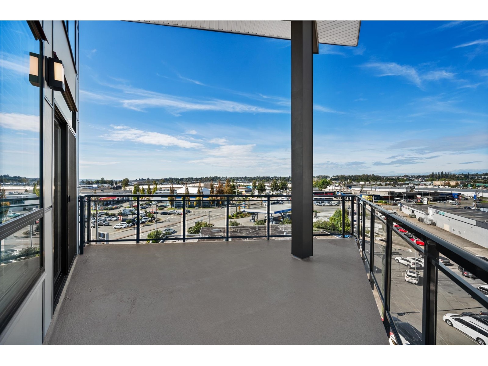 615 20061 FRASER HIGHWAY, Langley real estate listing R2928218