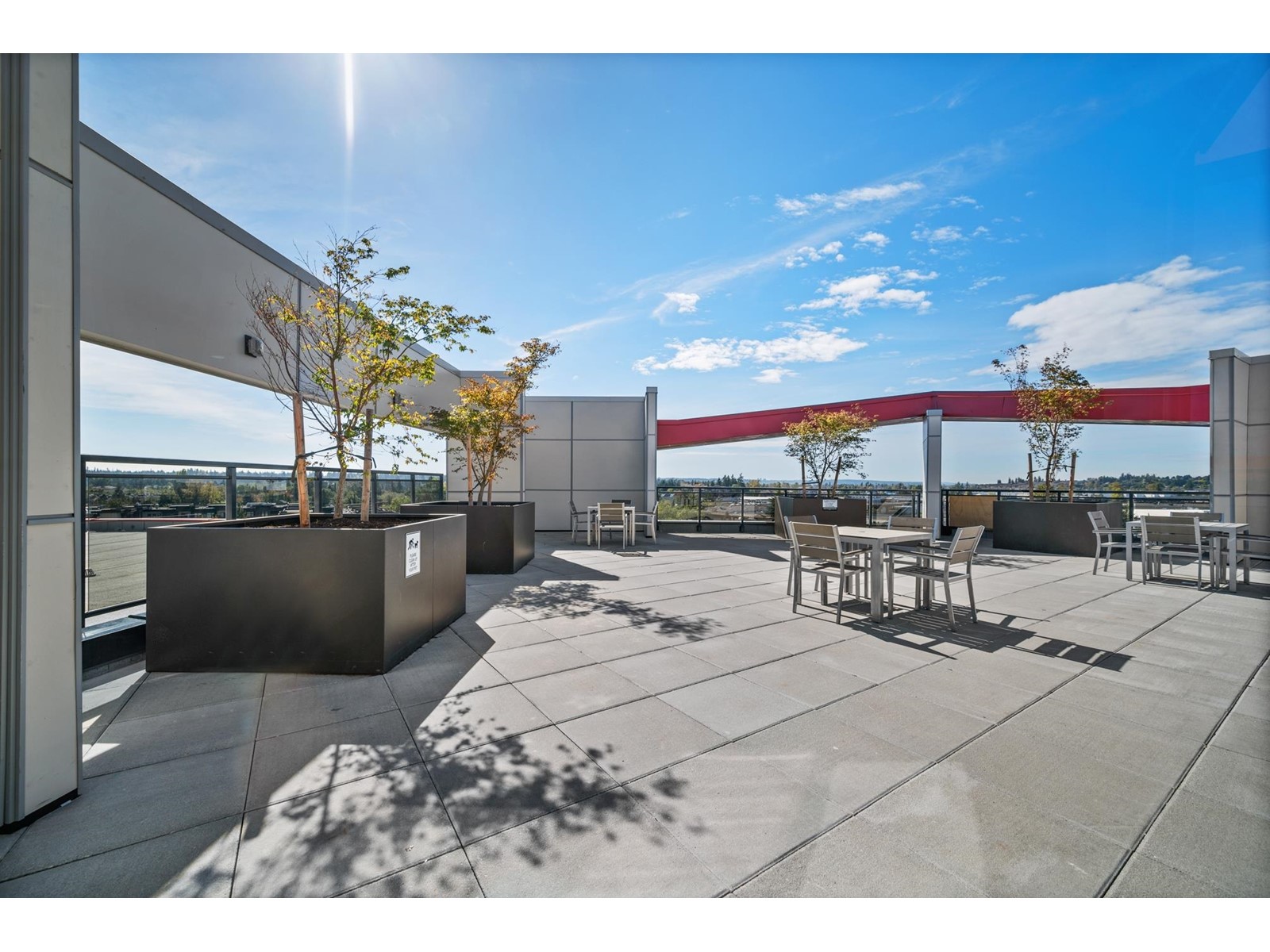 615 20061 FRASER HIGHWAY, Langley real estate listing R2928218