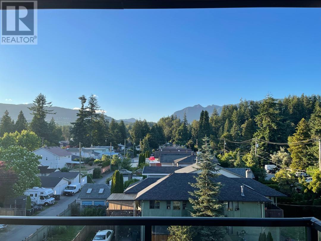 403 1633 Tatlow Avenue, North Vancouver