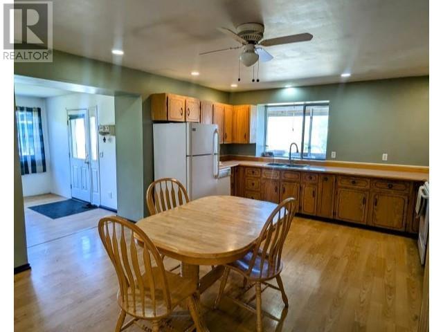 5255 PITNEY ROAD, Valemount