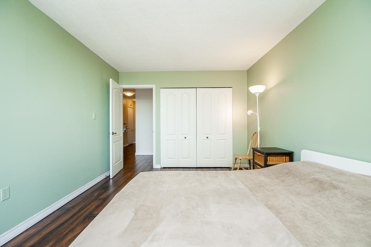 502 15111 RUSSELL AVENUE, White Rock real estate listing R2928654