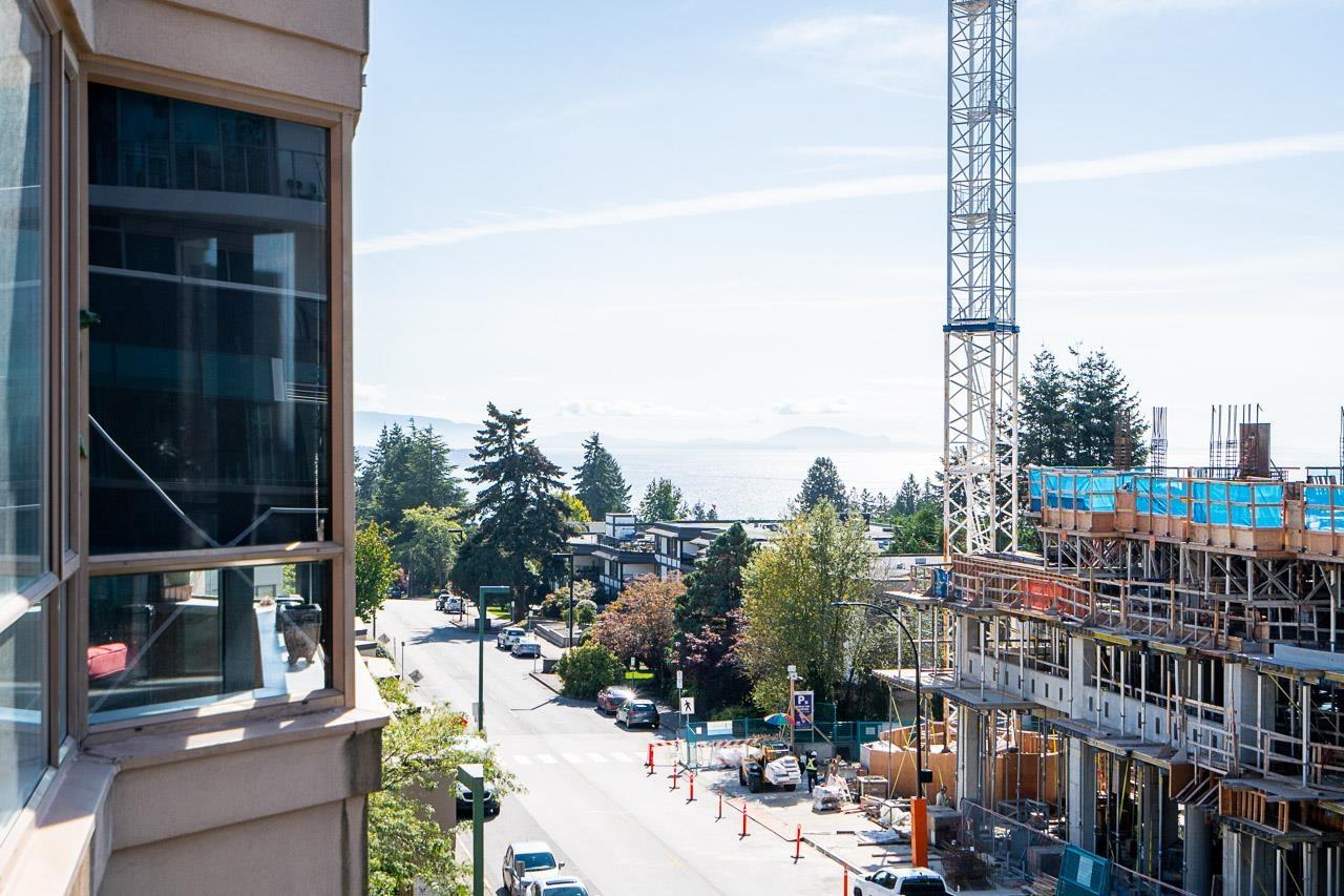 502 15111 RUSSELL AVENUE, White Rock real estate listing R2928654