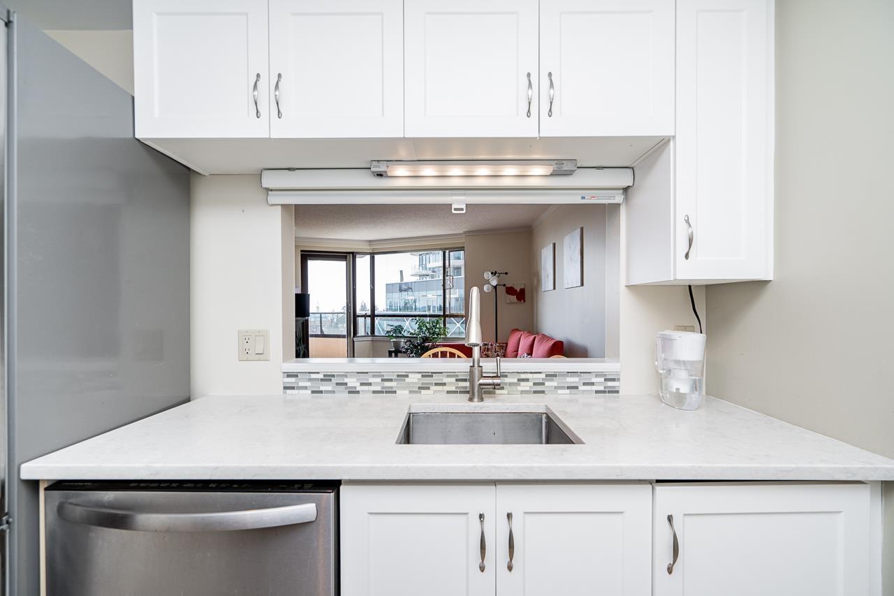 502 15111 RUSSELL AVENUE, White Rock real estate listing R2928654
