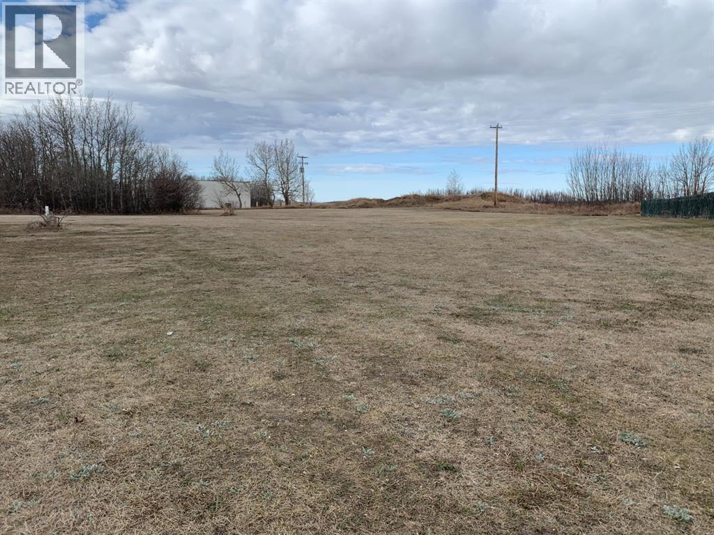 4825 47 Avenue, Berwyn