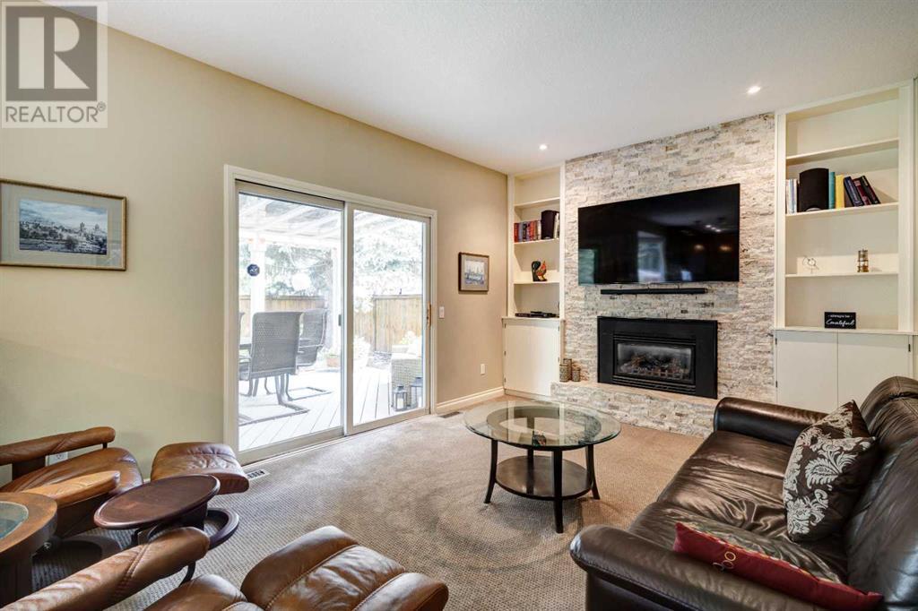 Single Family House for Sale in  Lake Placid Drive SE Lake Bonavista Calgary 