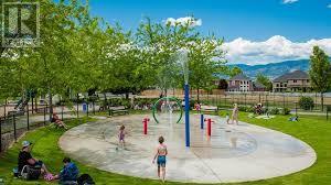 315 709 Houghton Road, Kelowna