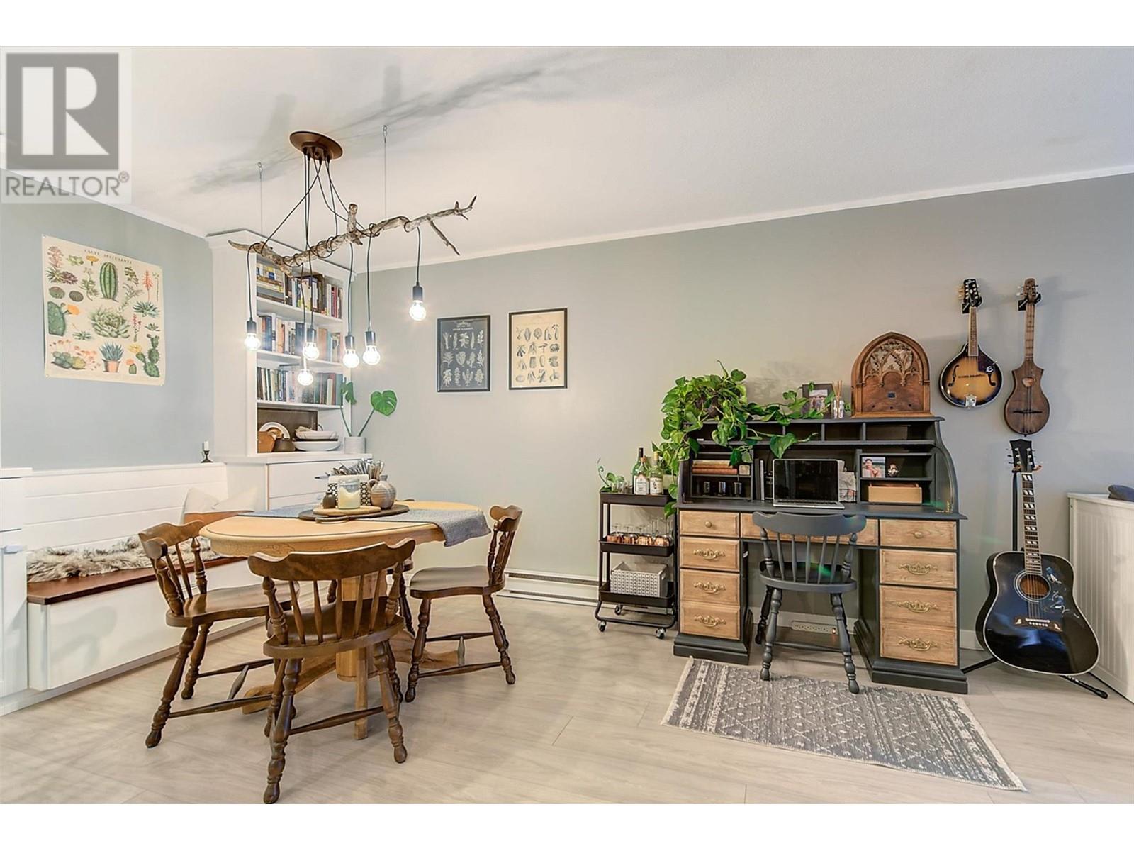 315 709 Houghton Road, Kelowna
