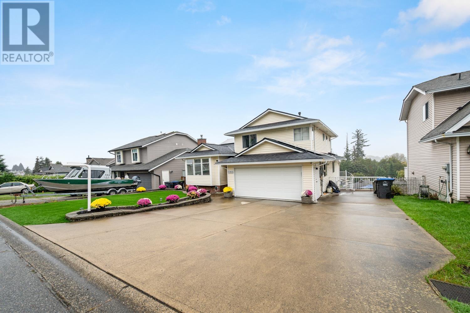 1140 FRASERVIEW STREET, Coquitlam