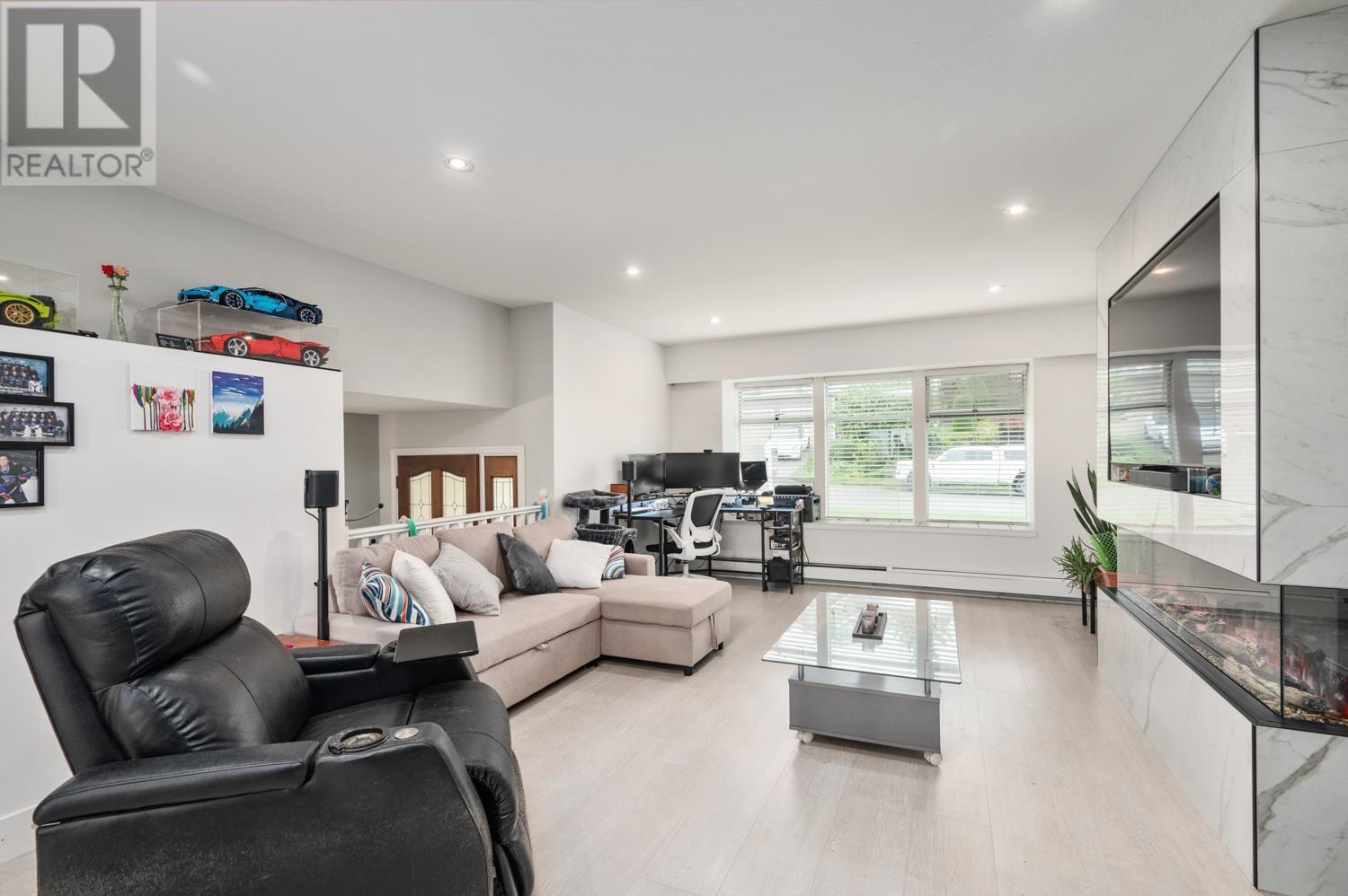 1140 FRASERVIEW STREET, Coquitlam
