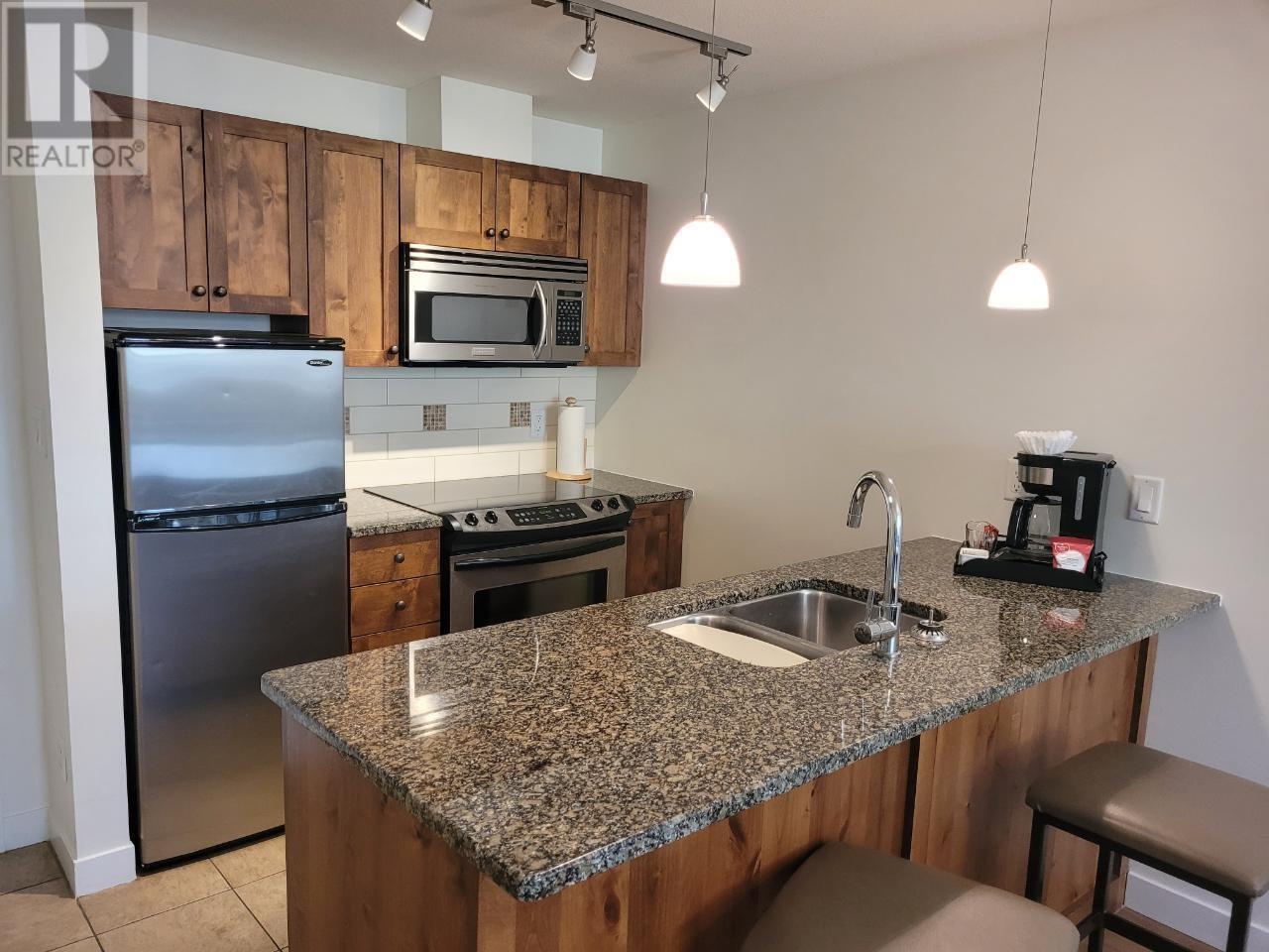 #110 4200 Lakeshore Drive - 2