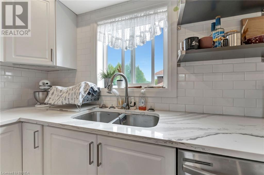 Photo 20 of 157 Terrace Hill Street, Brantford ON