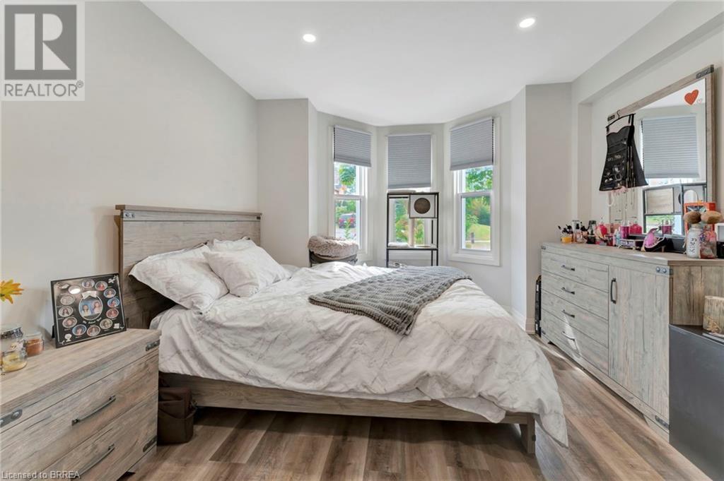 Photo 36 of 157 Terrace Hill Street, Brantford ON