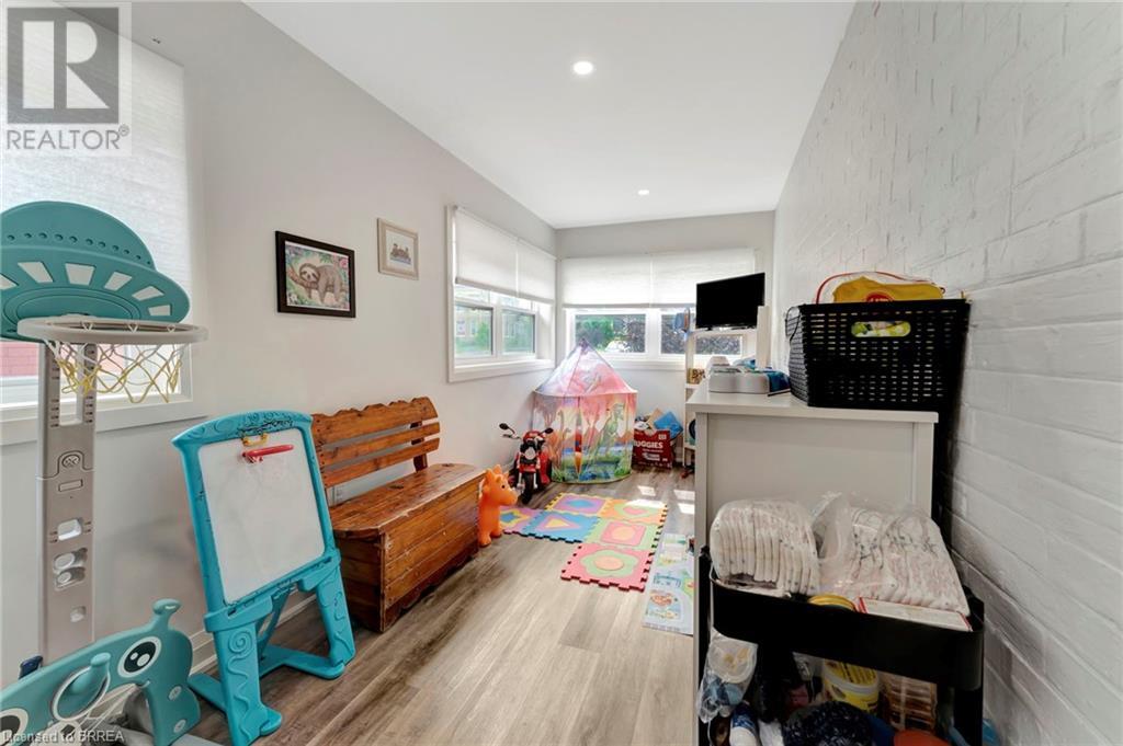 Photo 34 of 157 Terrace Hill Street, Brantford ON