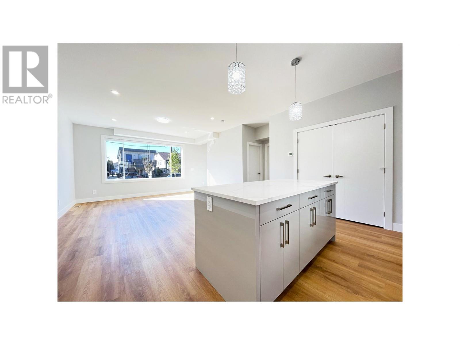 125 Calgary Avenue Unit# 101, Penticton