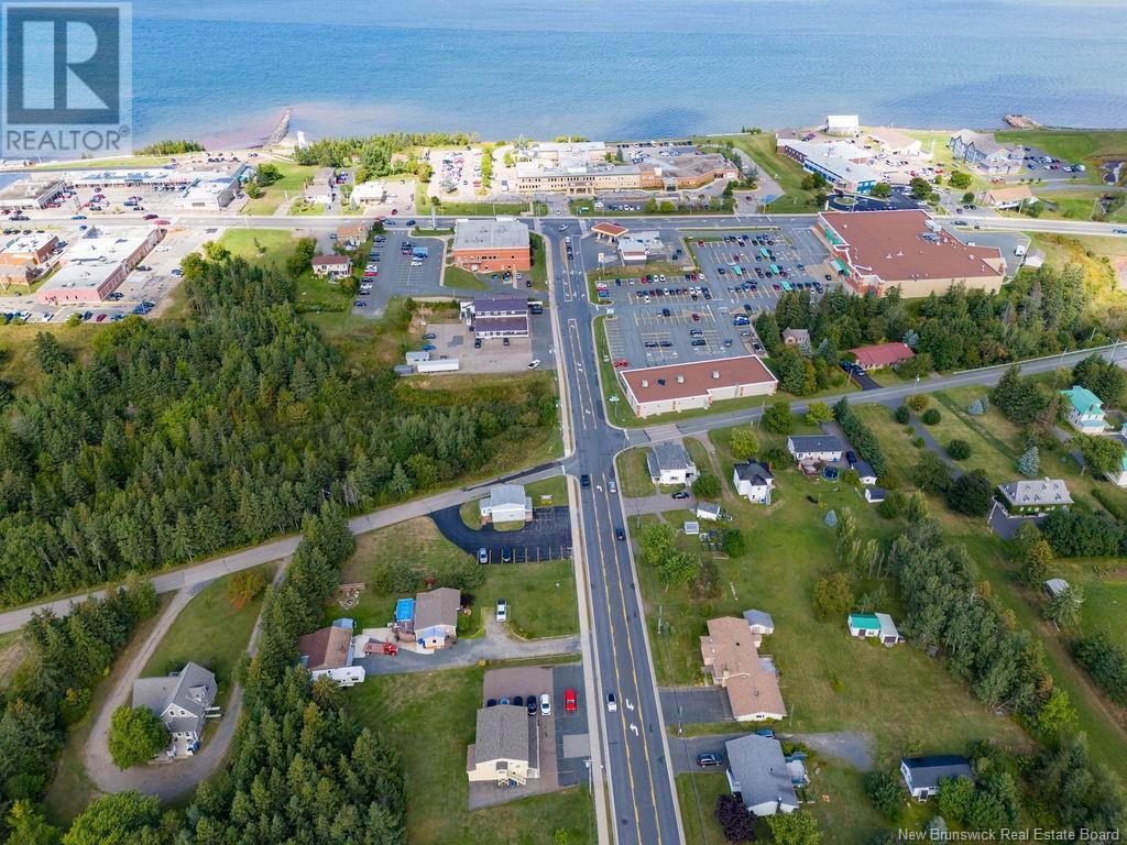 Photo 14 of 20 Rue Du Portage, Caraquet NB