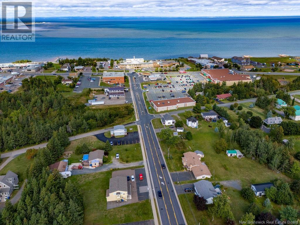 Photo 15 of 20 Rue Du Portage, Caraquet NB