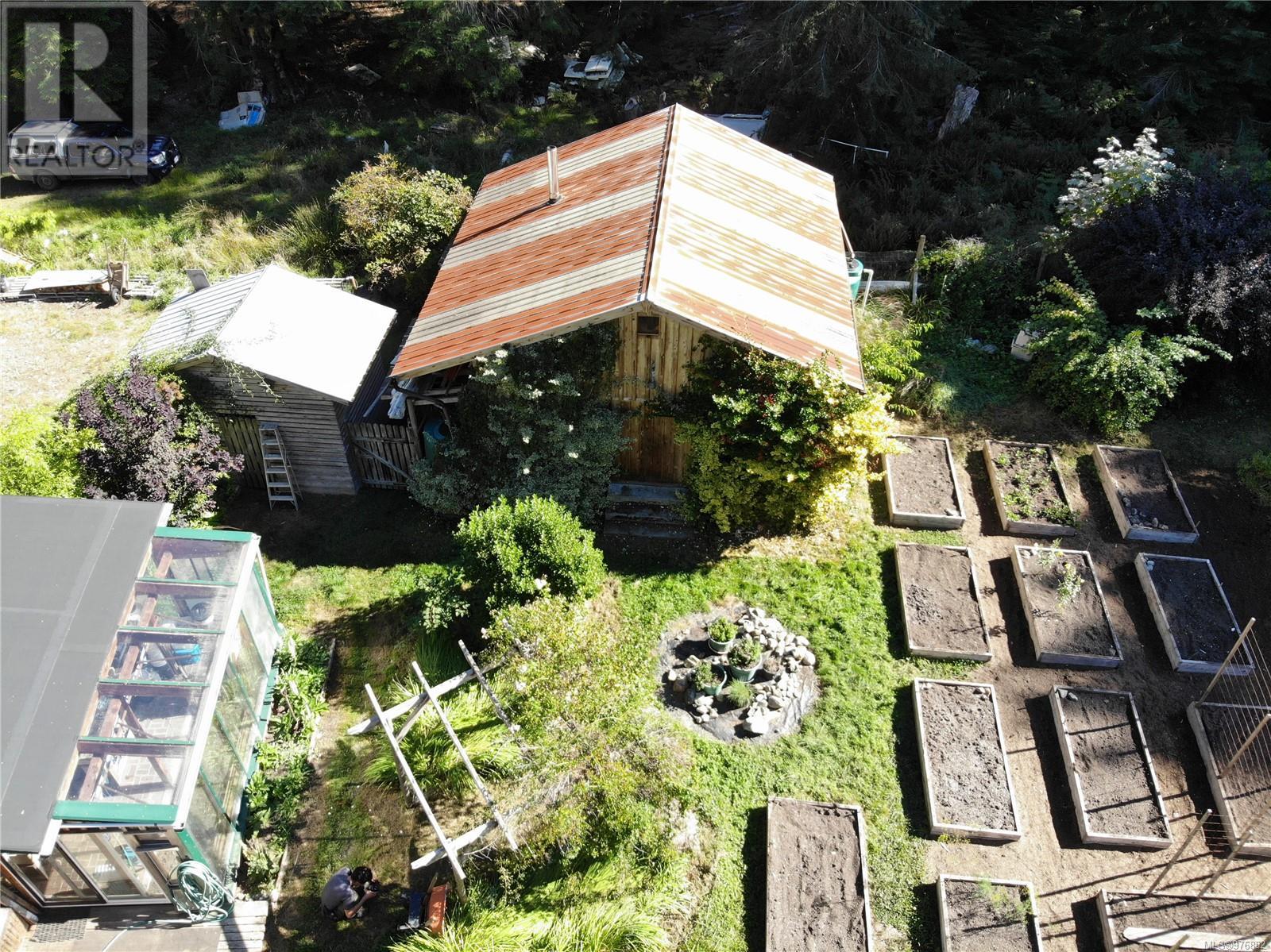 323 Sawmill Rd - 36