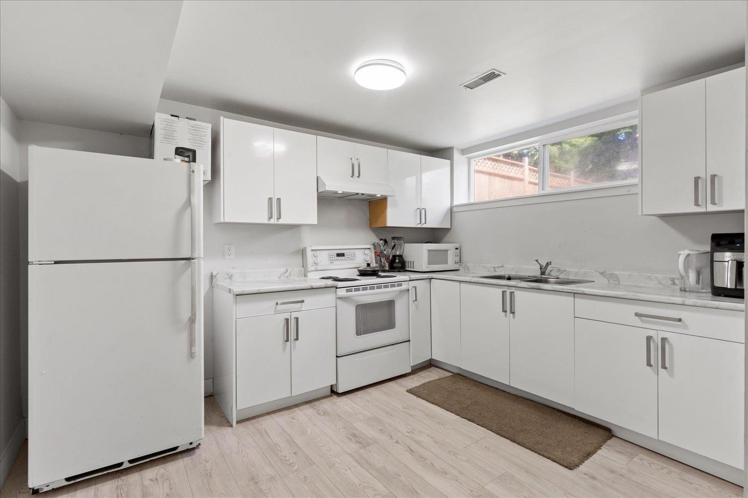 2086 SHERWOOD CRESCENT, Abbotsford real estate listing R2930301