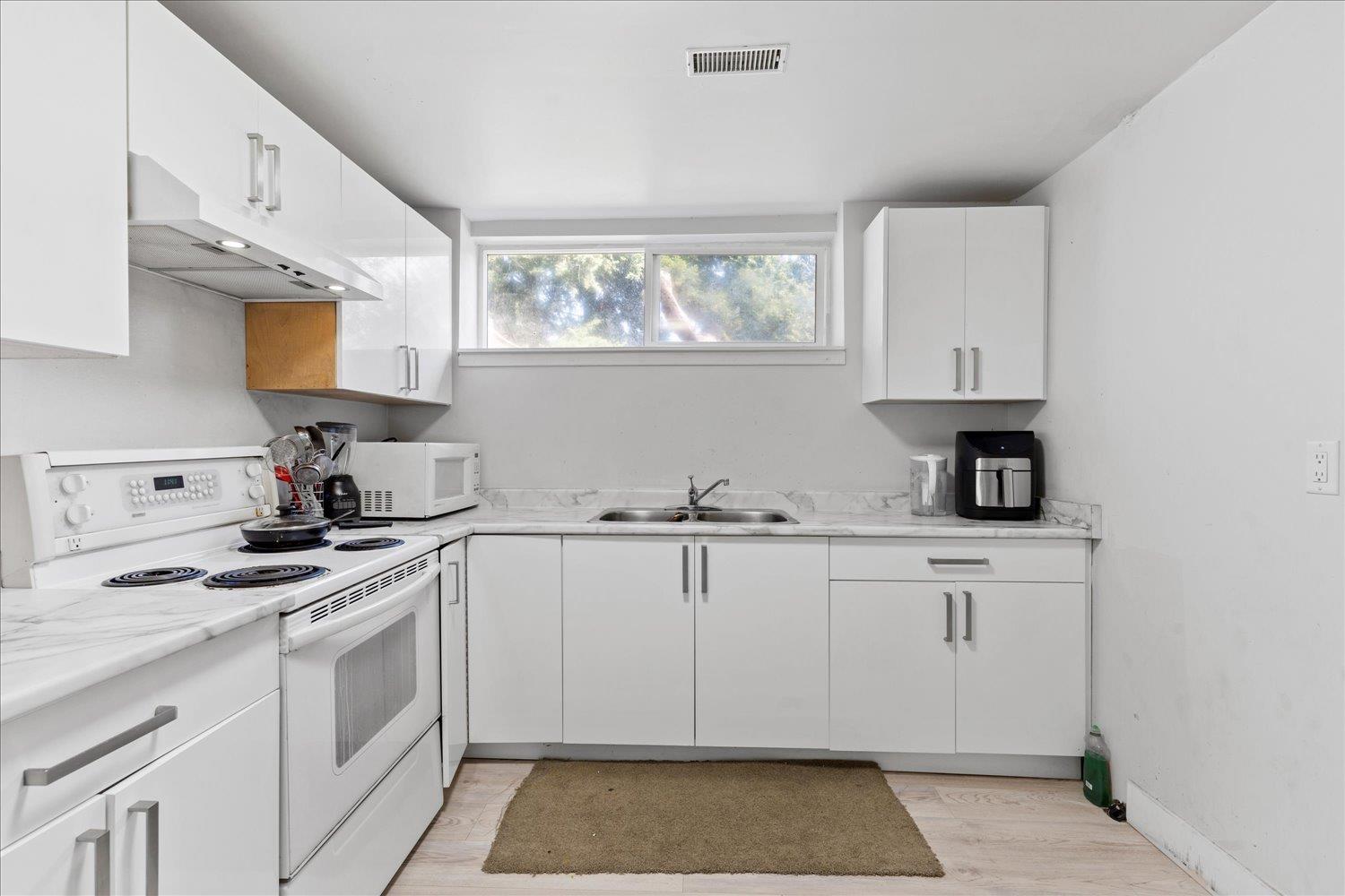 2086 SHERWOOD CRESCENT, Abbotsford real estate listing R2930301