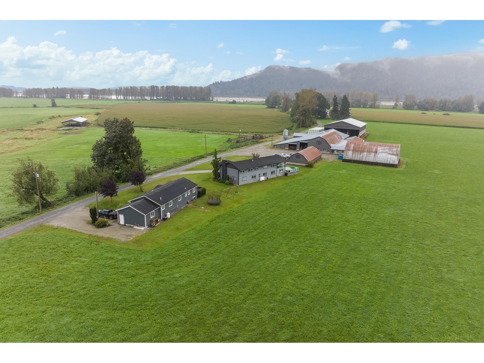 8713 HOWELL ROAD, Mission real estate listing R2929805