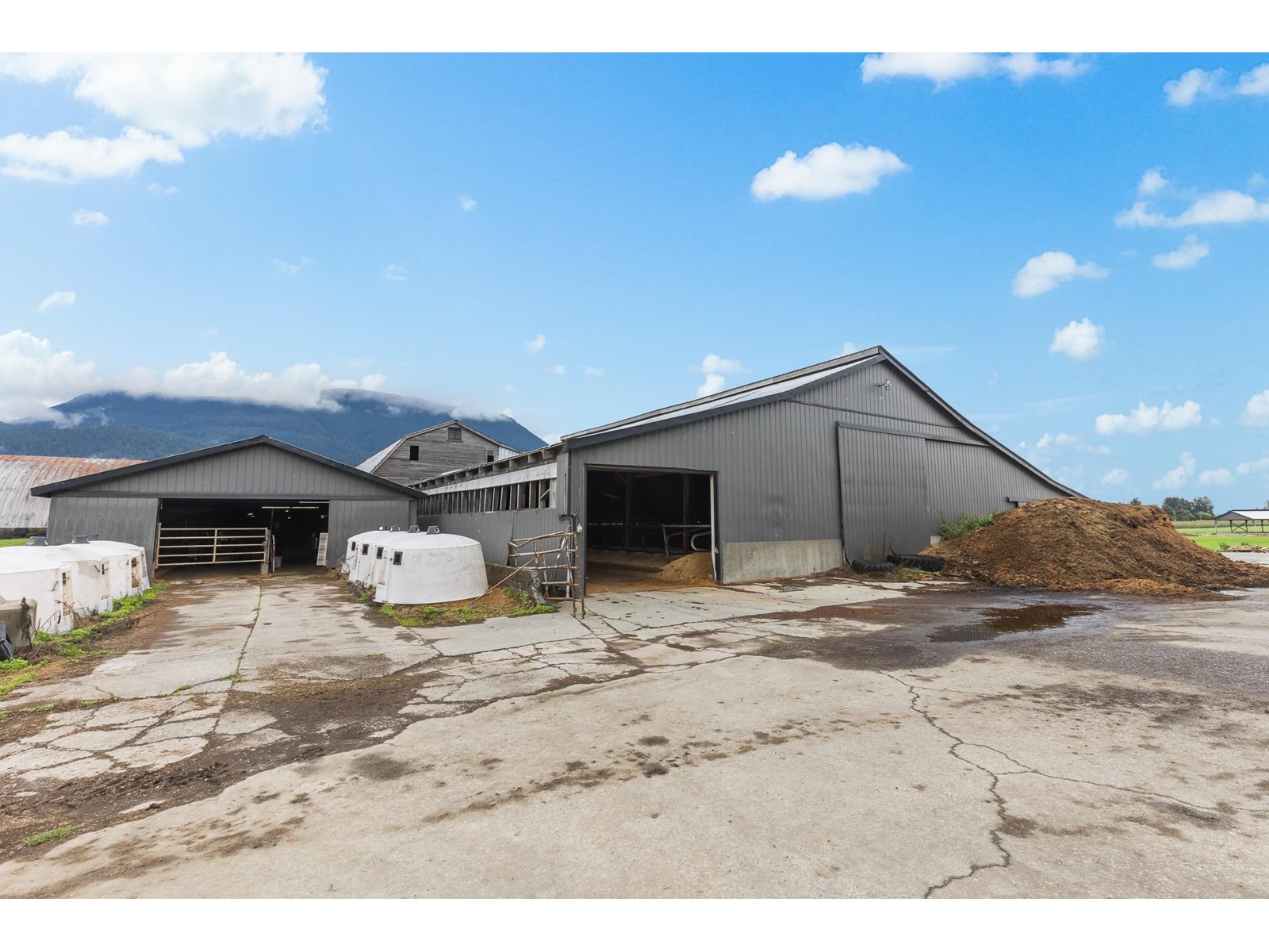8713 HOWELL ROAD, Mission real estate listing R2929805