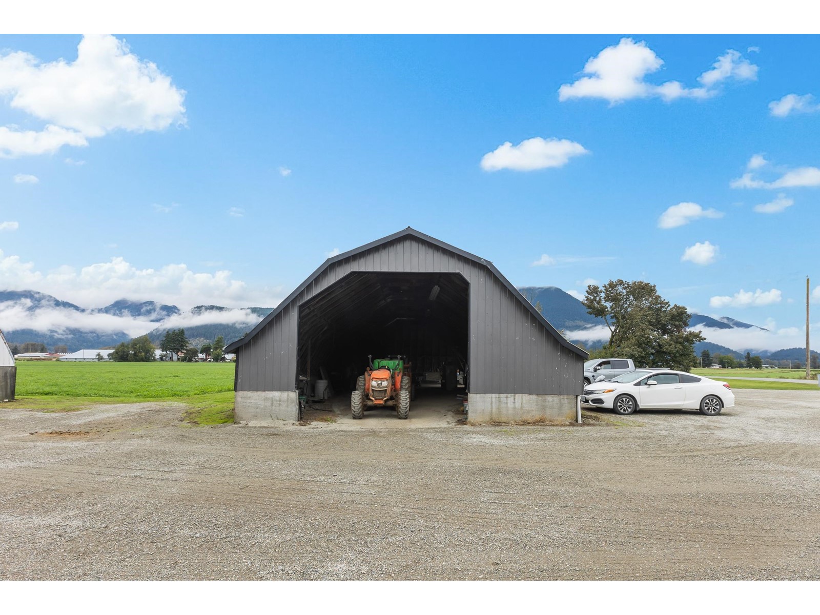 8713 HOWELL ROAD, Mission real estate listing R2929805