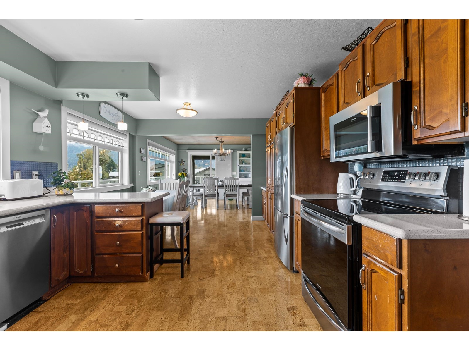 8713 HOWELL ROAD, Mission