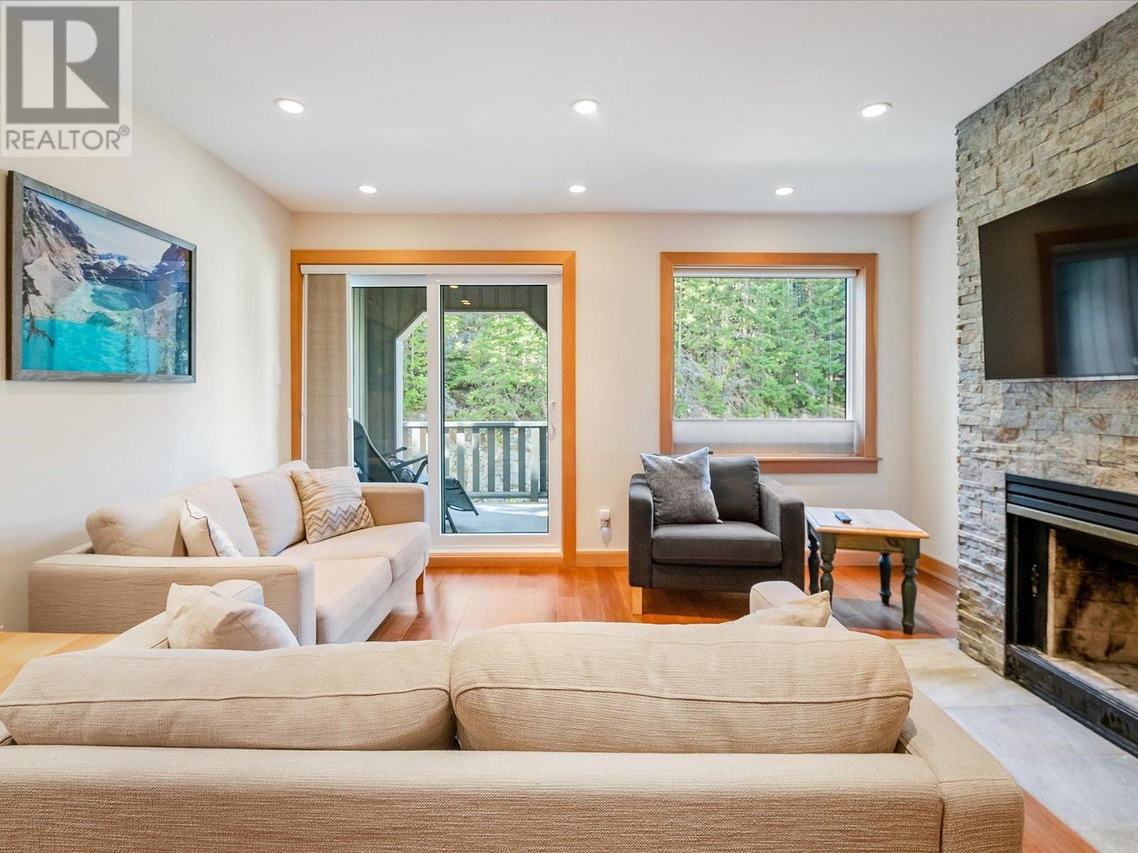 11 2556 SNOWRIDGE CRESCENT, Whistler real estate listing R2930504