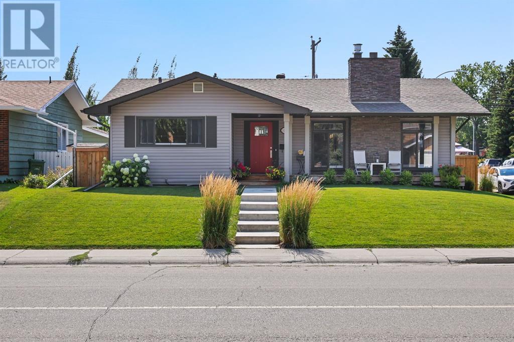 Single Family House Bungalow for Sale in  Lake Bonavista Drive SE Lake Bonavista Calgary 