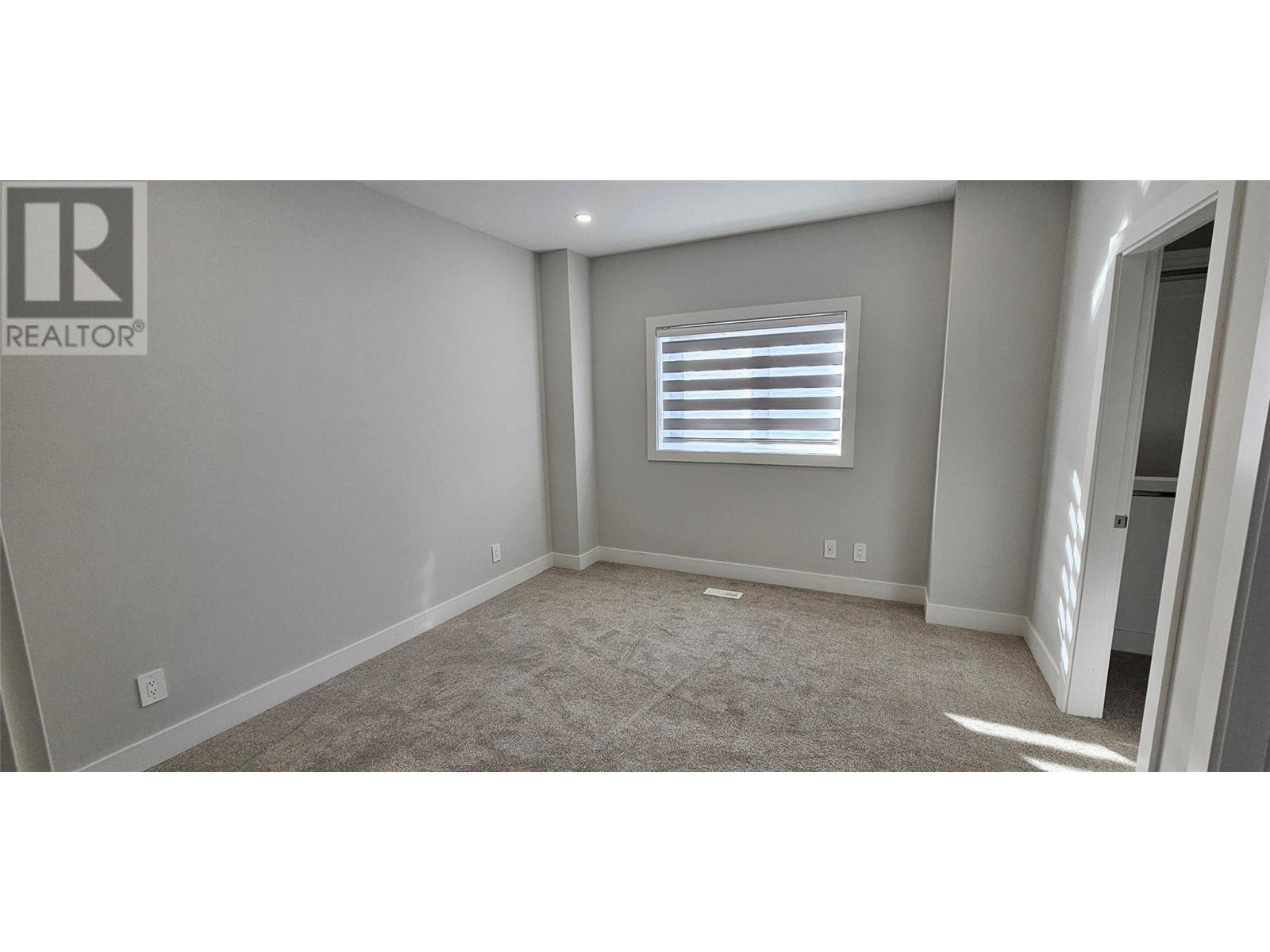 104 125 Calgary Avenue, Penticton