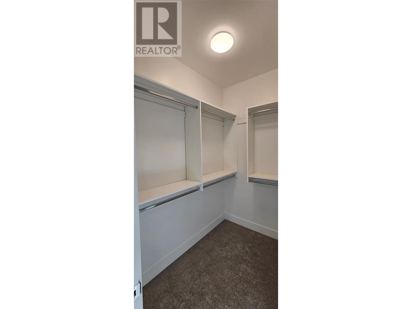 104 125 Calgary Avenue, Penticton