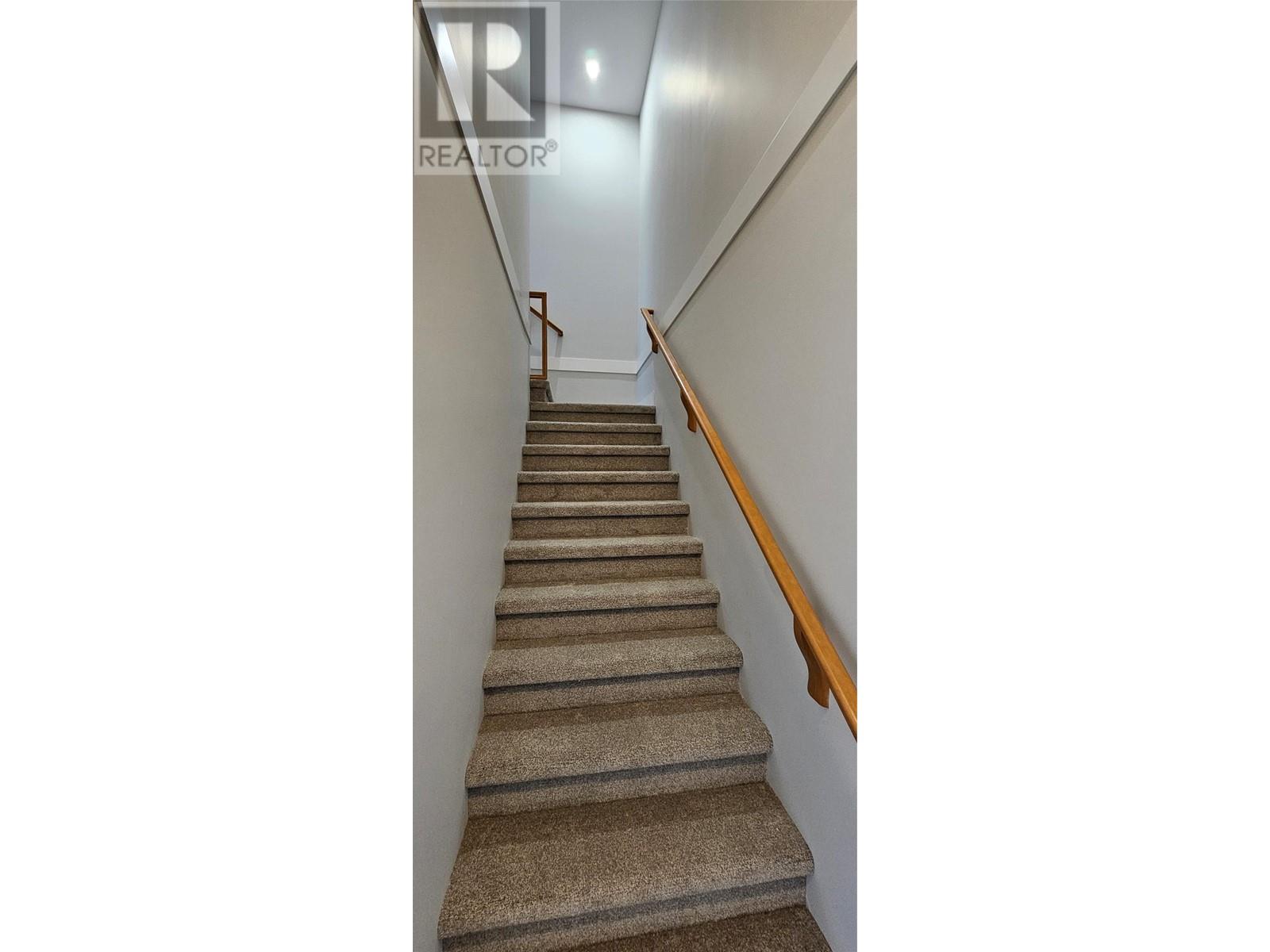 104 125 Calgary Avenue, Penticton