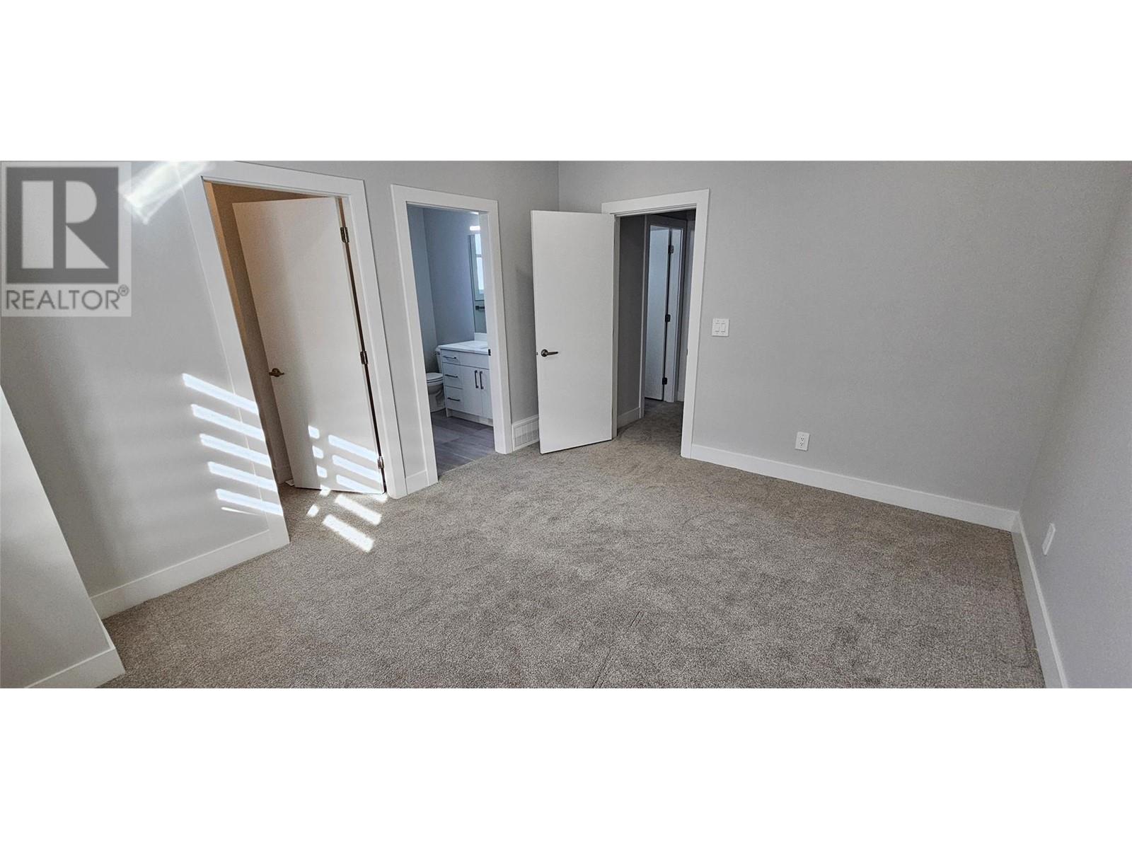 104 125 Calgary Avenue, Penticton