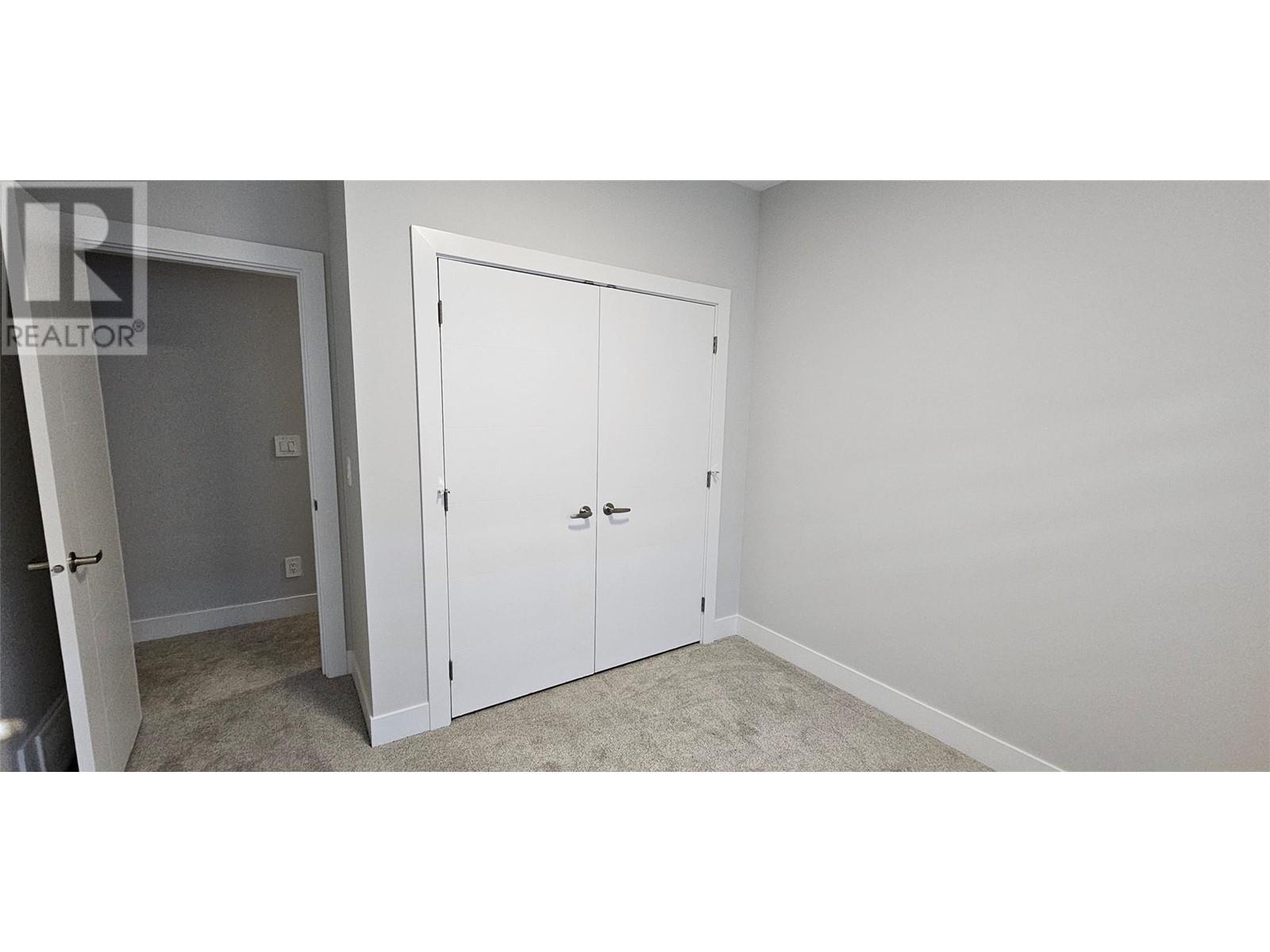 #103 125 CALGARY AVENUE - Image 11