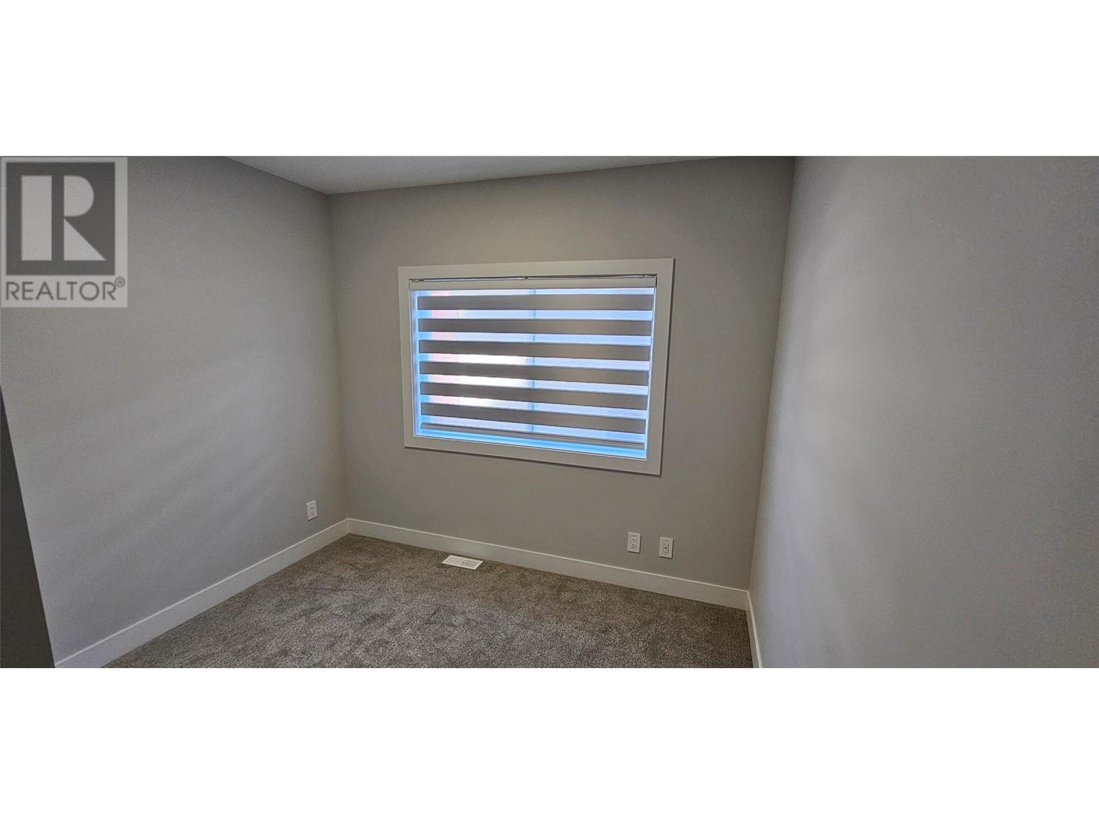 #103 125 CALGARY AVENUE - Image 14
