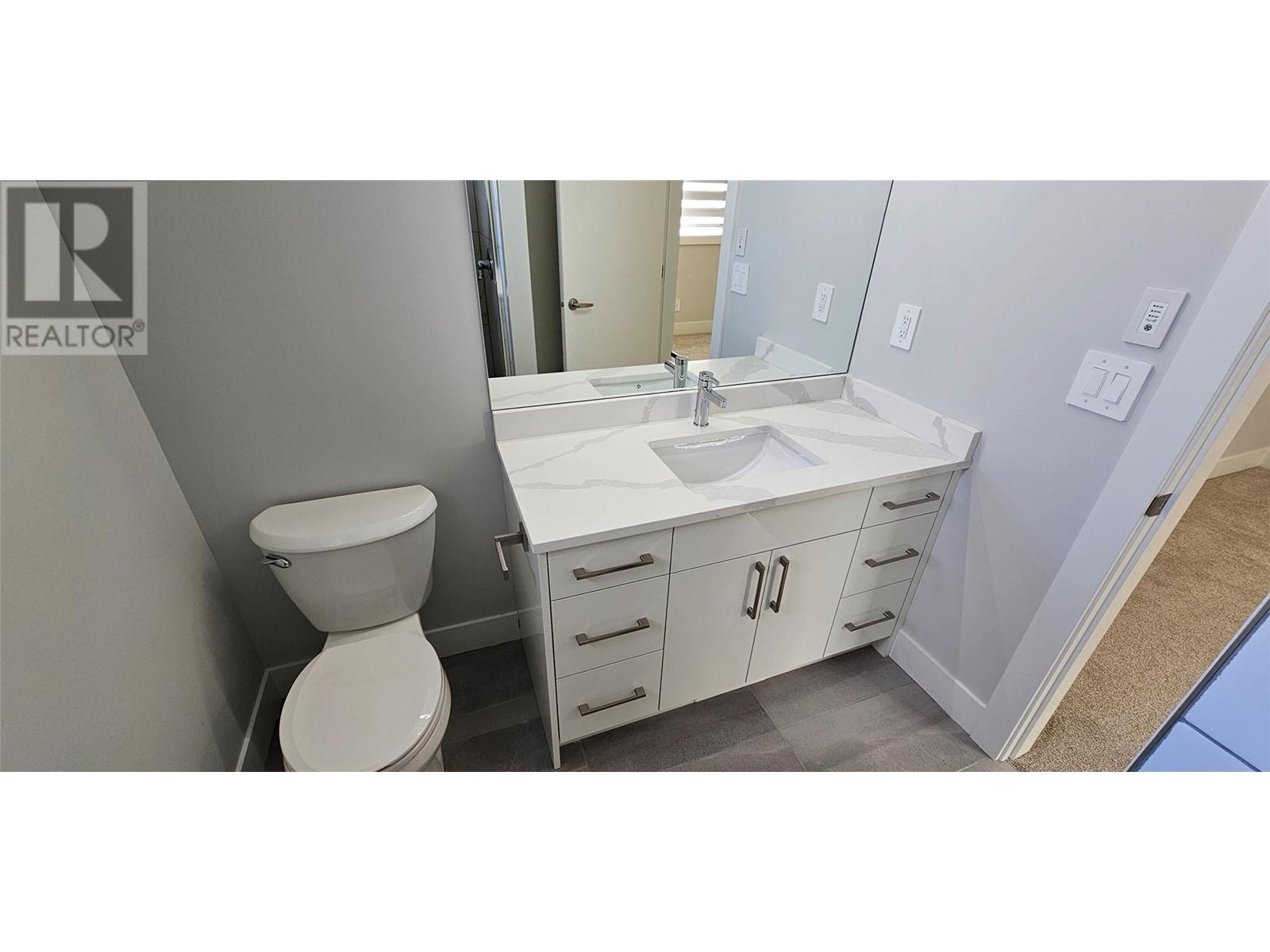 #103 125 CALGARY AVENUE - Image 29
