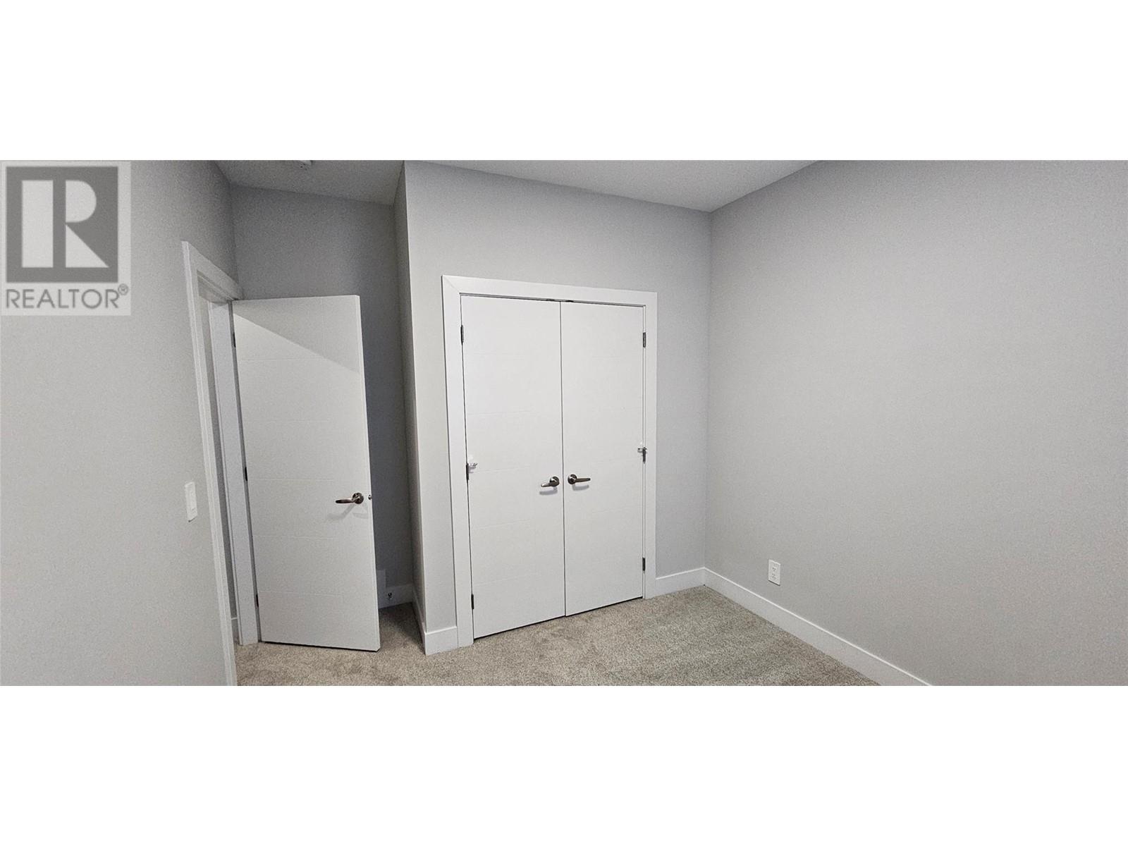 #103 125 CALGARY AVENUE - Image 13